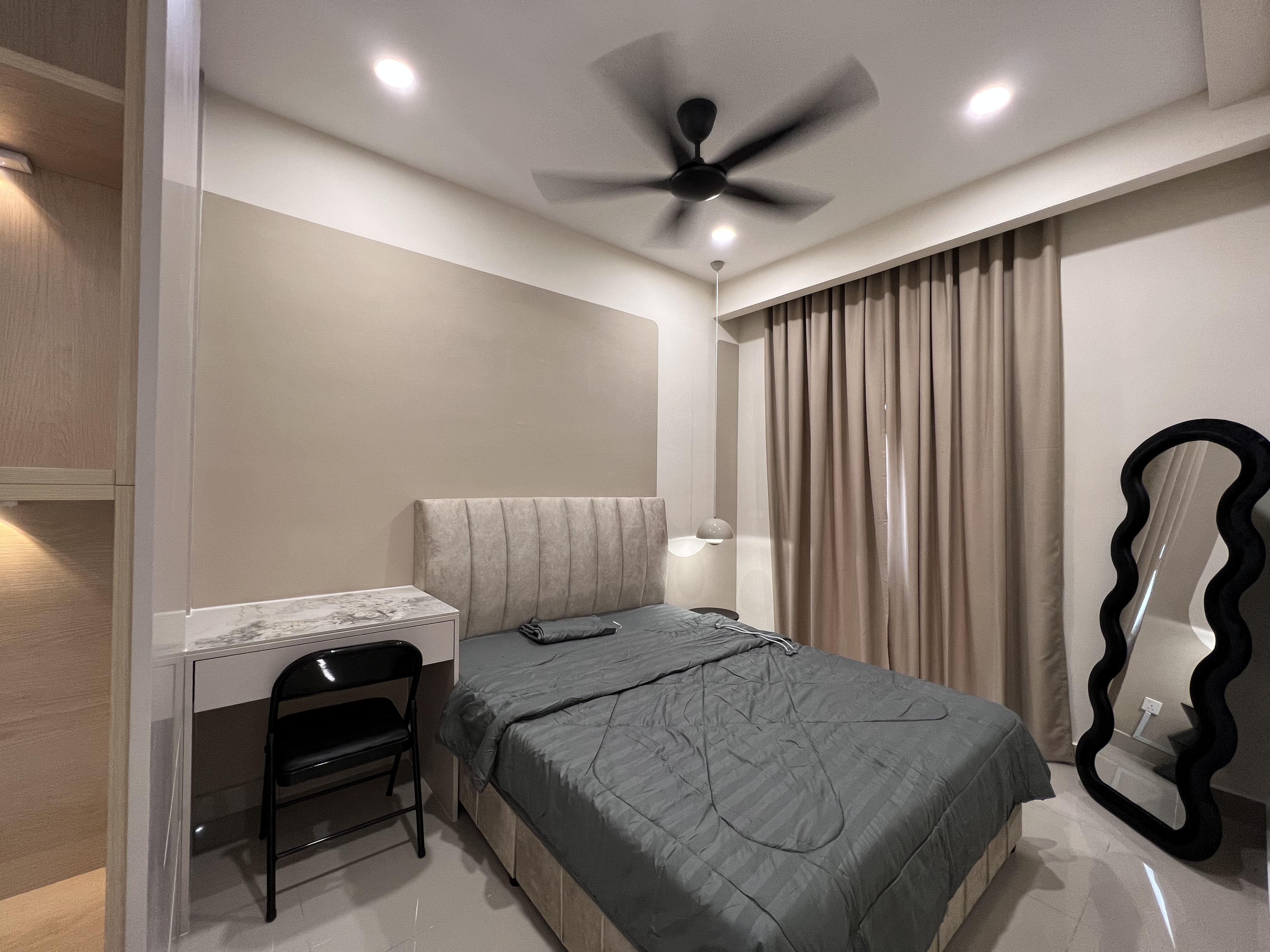 Bedroom renovation — grey tones, wardrobe, ceiling fan